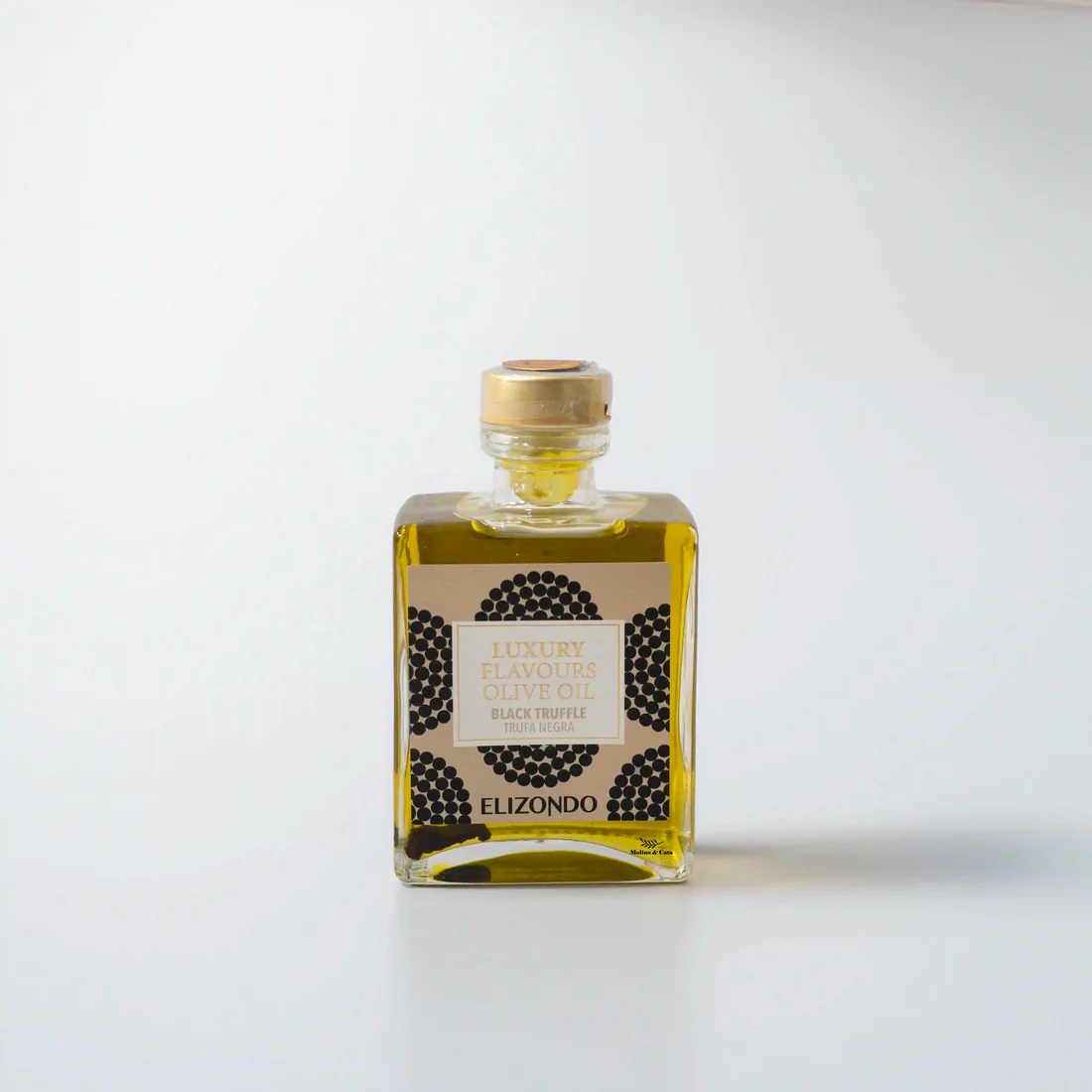 Novalux Trading’s premium olive oil bottle for UAE market